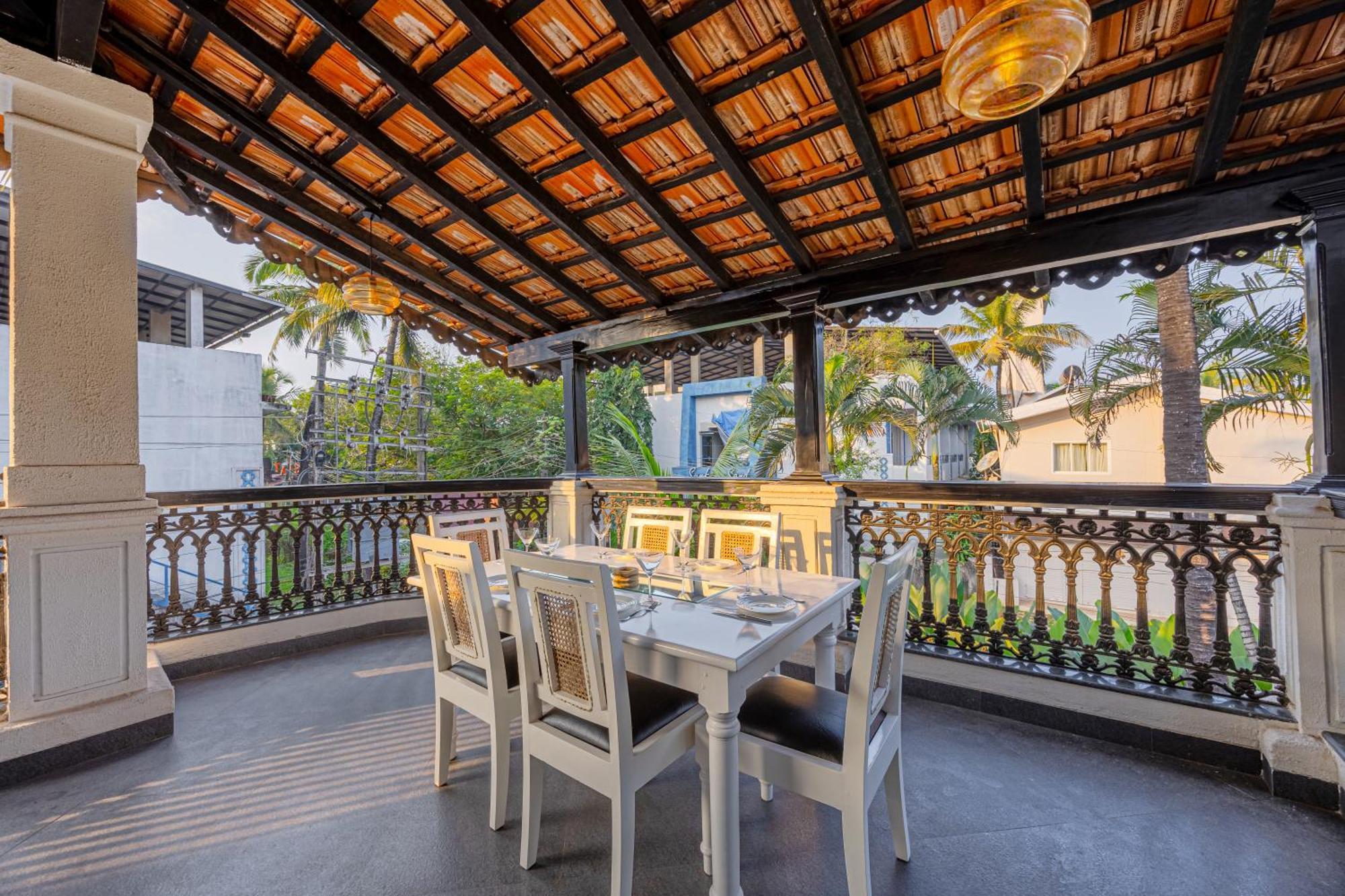 Elivaas 4 Bhk Villa Near Beach With Private Pool & Bar - Casa Boa Vida Candolim Exteriör bild