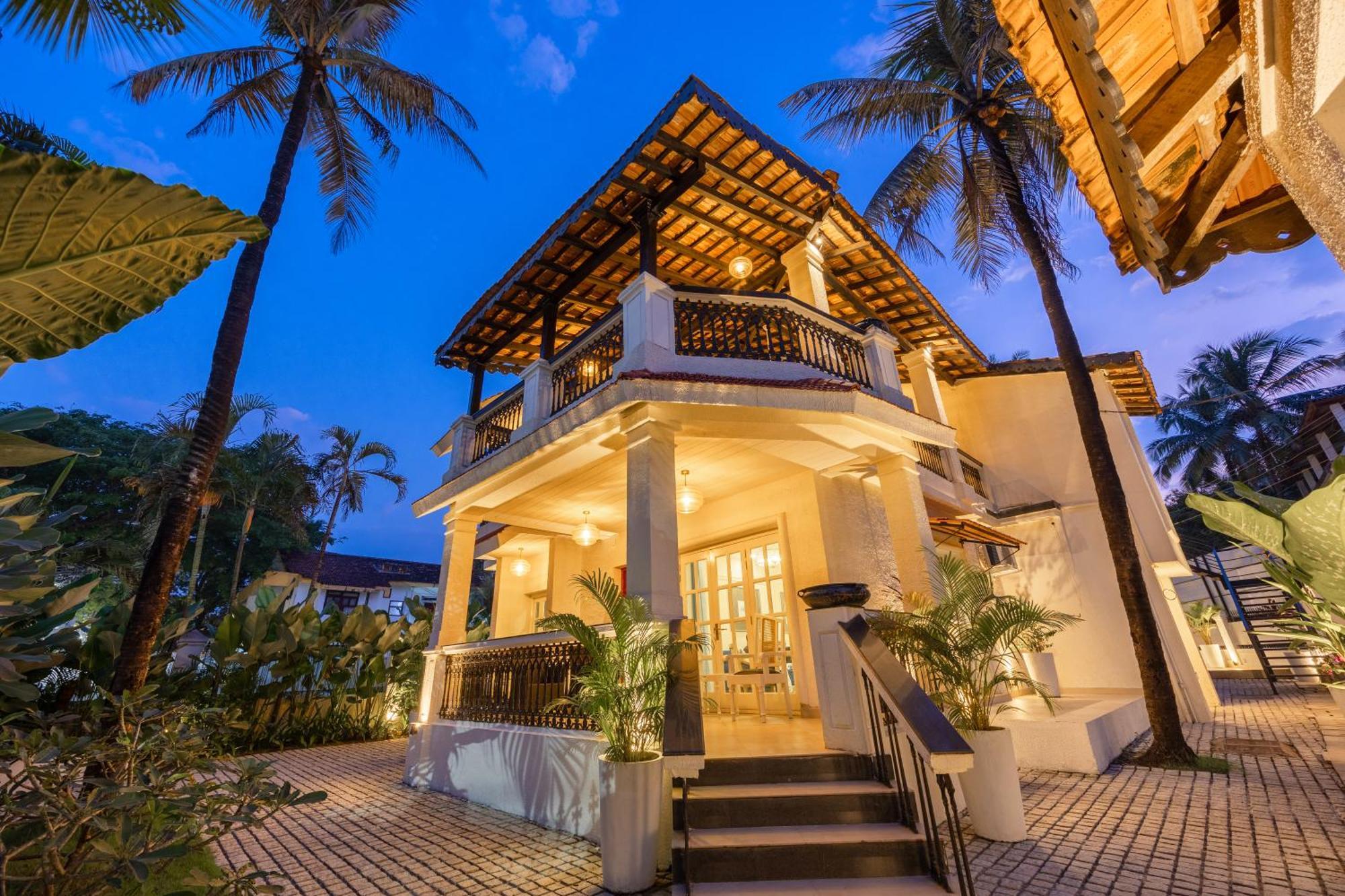 Elivaas 4 Bhk Villa Near Beach With Private Pool & Bar - Casa Boa Vida Candolim Exteriör bild