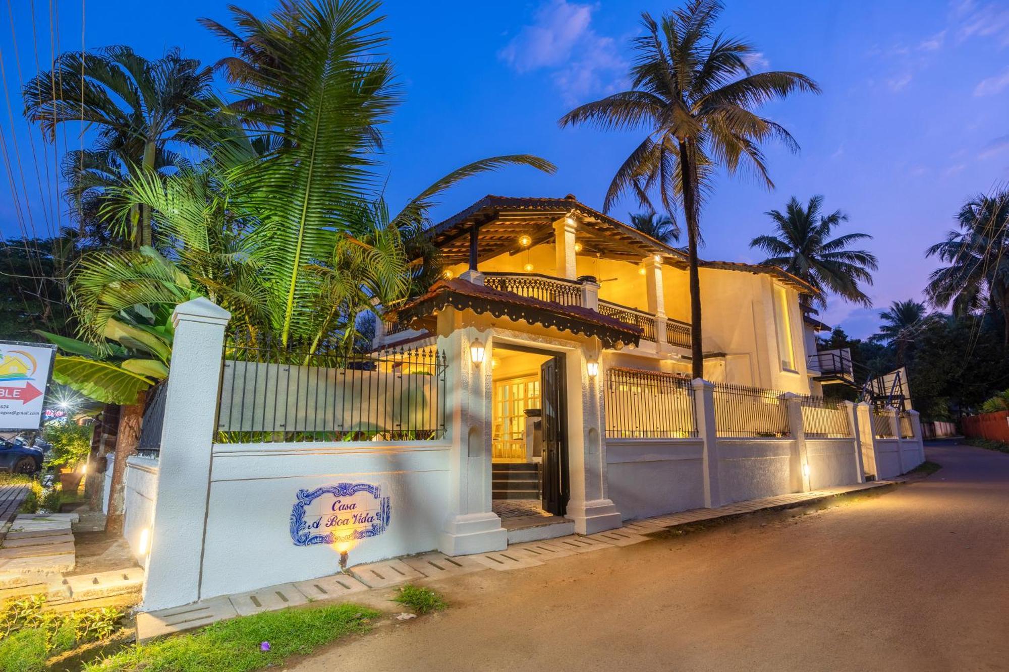 Elivaas 4 Bhk Villa Near Beach With Private Pool & Bar - Casa Boa Vida Candolim Exteriör bild